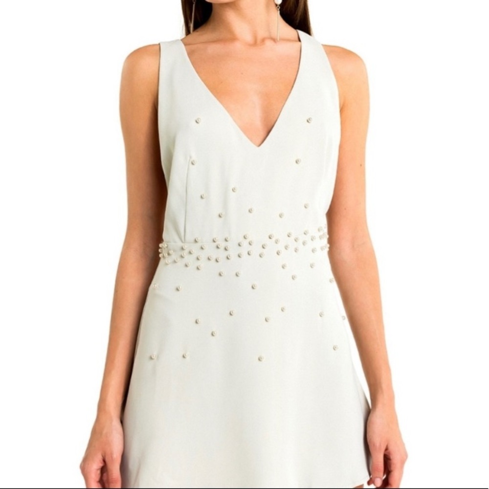 WILDFOX COUTURE PEARL SAGE GREEN MINI V-NECK DRESS